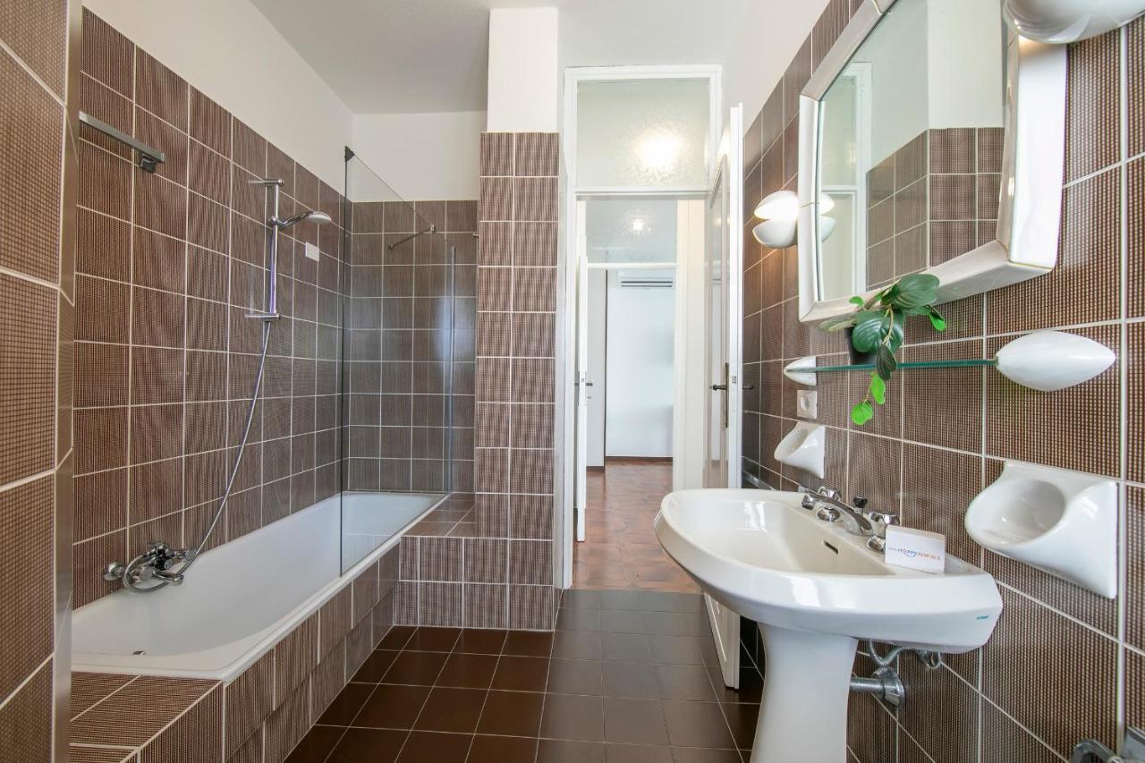 Villa Fiorita Apartments - Happy Rentals Sirmione Exteriér fotografie