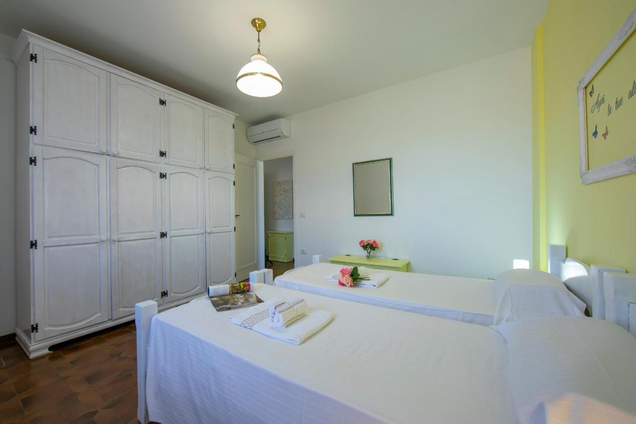 Villa Fiorita Apartments - Happy Rentals Sirmione Exteriér fotografie